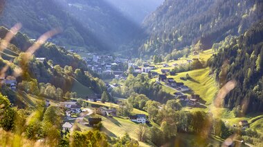 © Stefan Kothenr Photography © Stefan Kothenr Photography